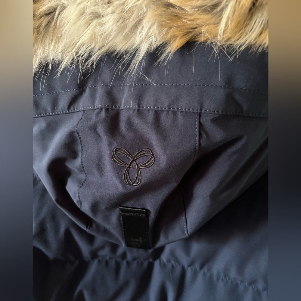 NWT ARITZIA Tna The Powder Parka long waterproof down parka jacket Coat navy S - Picture 7 of 10